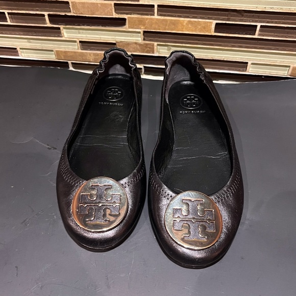 Tory Burch Black Reva Flat Size 5.5 - Picture 2 of 6